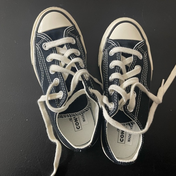 Brand New Converse Chuck Little Kids - Picture 4 of 6